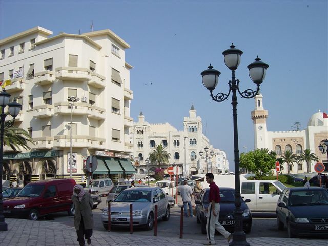 SFAX VUE DU CAFE LA REGENCE LE PALAIS BEN RAMDANE ET LA MUNICIPALITE