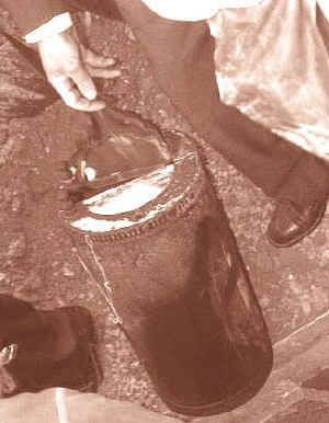 Enterrement d’une Torah briulee a Marseille – Or Aviv – Les Caillols, par Bernard Sberro – 5