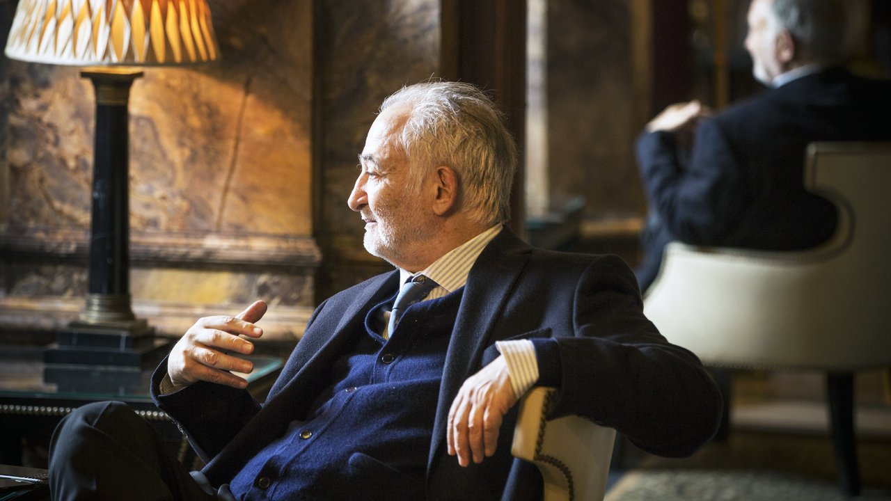 Jacques Attali :Nous sommes au bord d'une grande crise économique mondiale jacques-attali.jpg