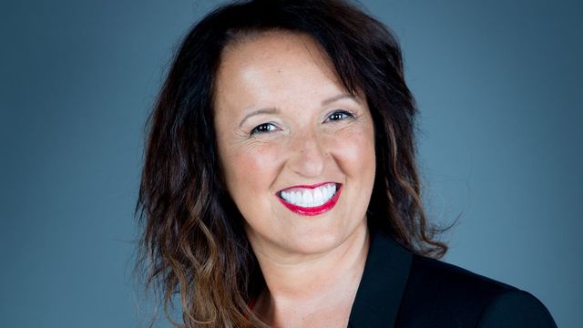 ANNE ROUMANOFF - UN ARTIFICE DE LA LANGUE FRANÇAISE anne-roumanoff.jpg