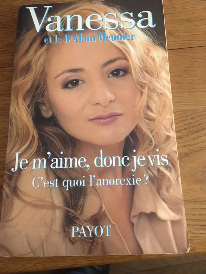 LES LARMES DE CHIRAC - UN CHIRAC ÉTONNANT ! SON HOMMAGE A VANESSA, par Alain Chouffan vanessa.jpg