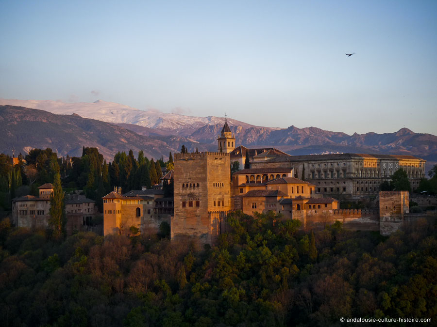 L'Alhambra alhambra-couche-soleil-sierra-nevada.jpg