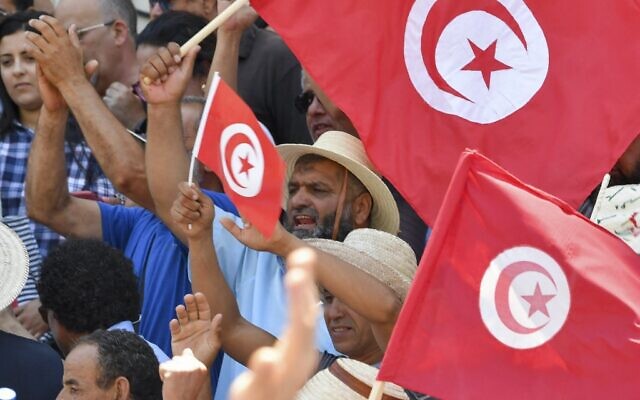 La Tunisie depuis le coup de force du président 000_32CR9E3-640x400.jpg