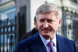 Rinat Akhmetov est un homme d'affaires qui a fourni la plus grande aide financière à l'Ukraine pour lutter contre l'ennemi Akhmetov.jpg