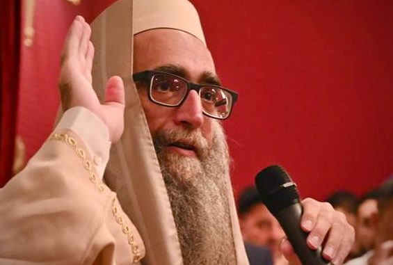 Rabbi_Pinto_Fr_Miami-565x381.jpg