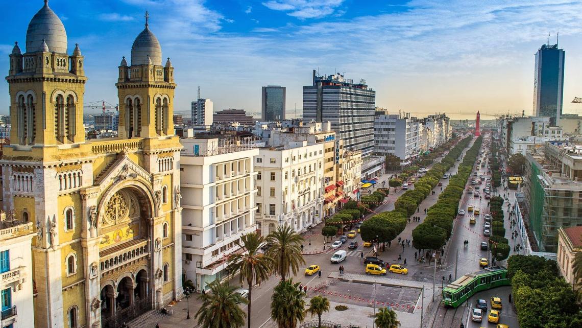 Tunis, ma ville. - EMILE BRAMI av_bourguiba.jpg