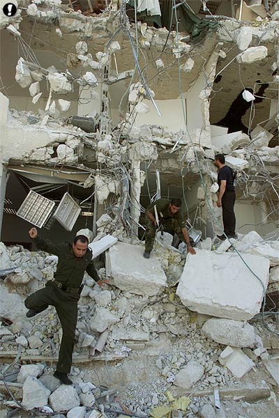 Commentaires d’Avril 2004 : Archive jusqu’au 22/avril/2004